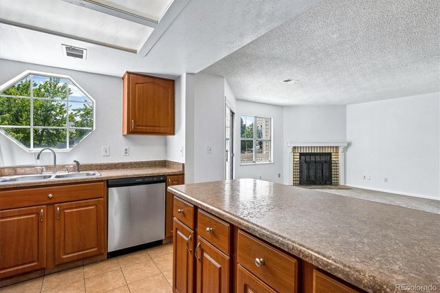 12583 E Pacific Circle D, Aurora, CO 80014