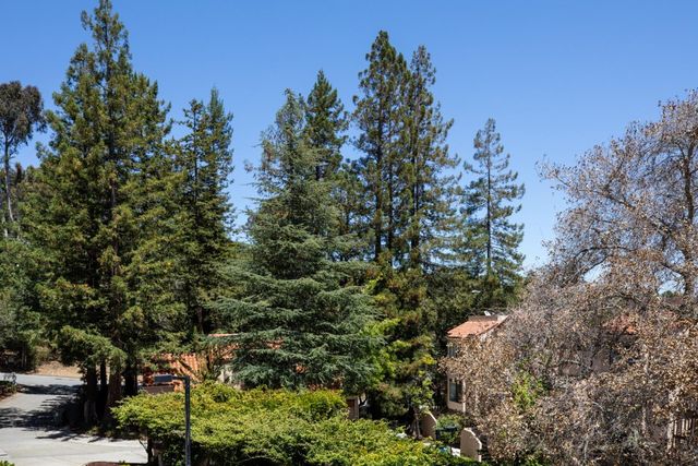 2379 Lyall Way, Belmont, CA 94002