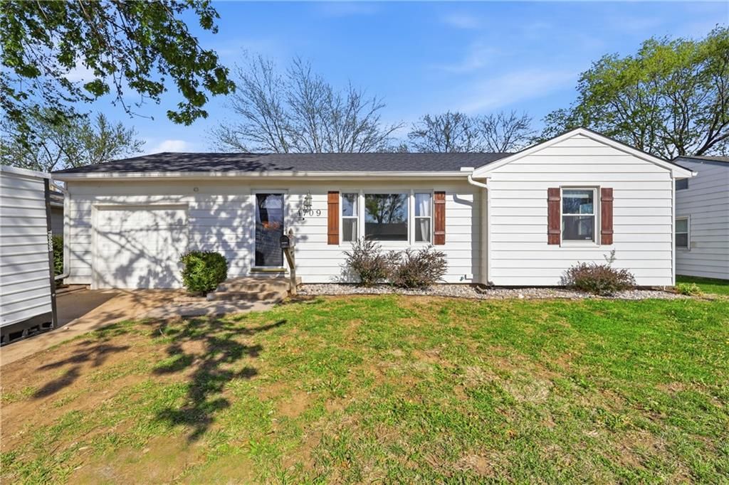 4709 Evanston Avenue, Kansas City, MO 64133