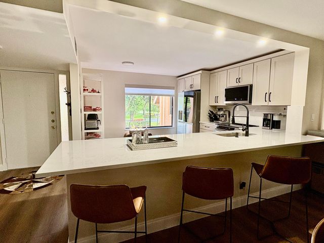 11280 Green Lake Drive 203, Boynton Beach, FL 33437