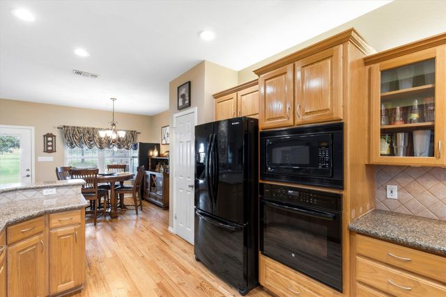 379 Fm 981, Leonard, TX 75452