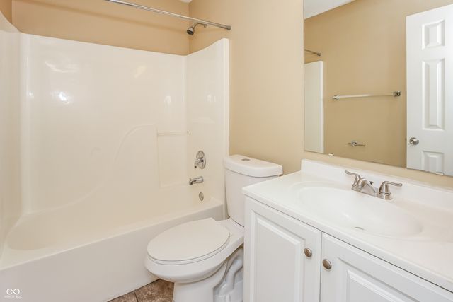 5003 Lewiston Drive, Indianapolis, IN 46254