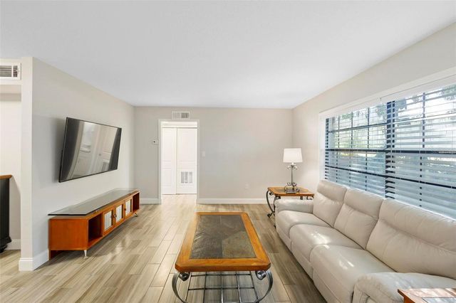 500 NEWELL HILL ROAD 106A, Leesburg, FL 34748