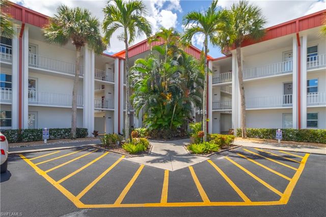 1700 Pine Valley DR 118, Fort Myers, FL 33907