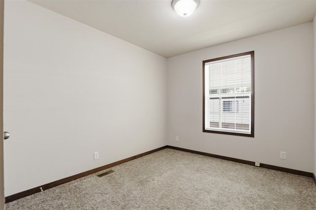 140 Tamarack Avenue, Cedar Springs, MI 49319