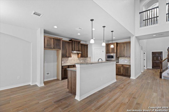6927 Comanche Cougar, San Antonio, TX 78233
