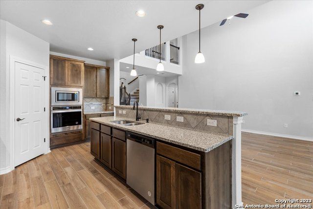 6927 Comanche Cougar, San Antonio, TX 78233