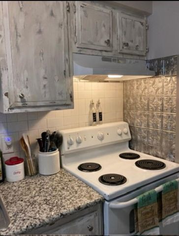 16618 David Glen Drive, Friendswood, TX 77546