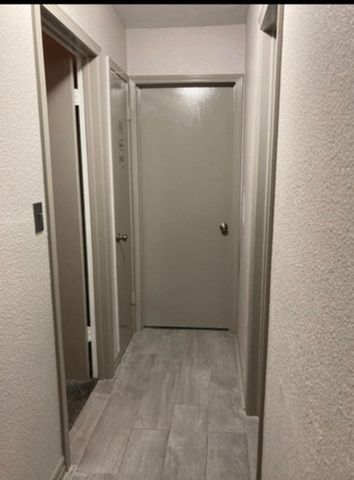 16618 David Glen Drive, Friendswood, TX 77546