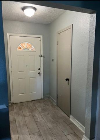 16618 David Glen Drive, Friendswood, TX 77546