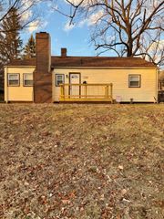 1120 W 9th Street, Anderson, IN 46016