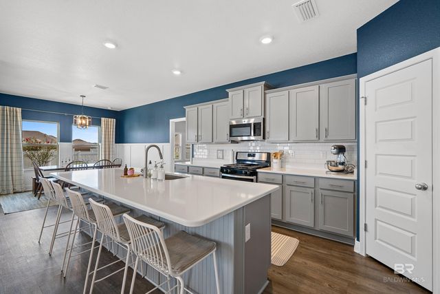 24979 Spectacular Bid Loop, Daphne, AL 36526