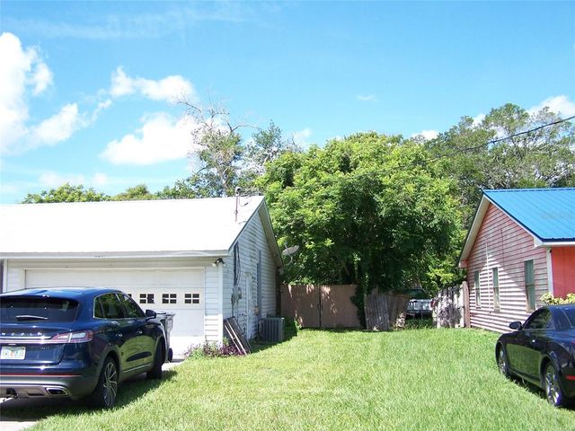 6061 STRICKLAND AVENUE, Lakeland, FL 33812