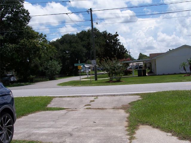 6061 STRICKLAND AVENUE, Lakeland, FL 33812