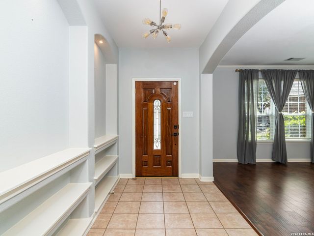 8714 Santa Fe Cove, Helotes, TX 78023