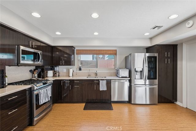 415 Goldenrod, Corona Del Mar, CA 92625