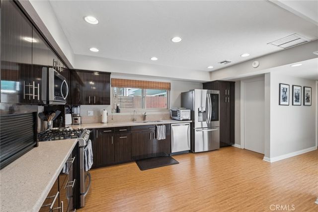 415 Goldenrod, Corona Del Mar, CA 92625