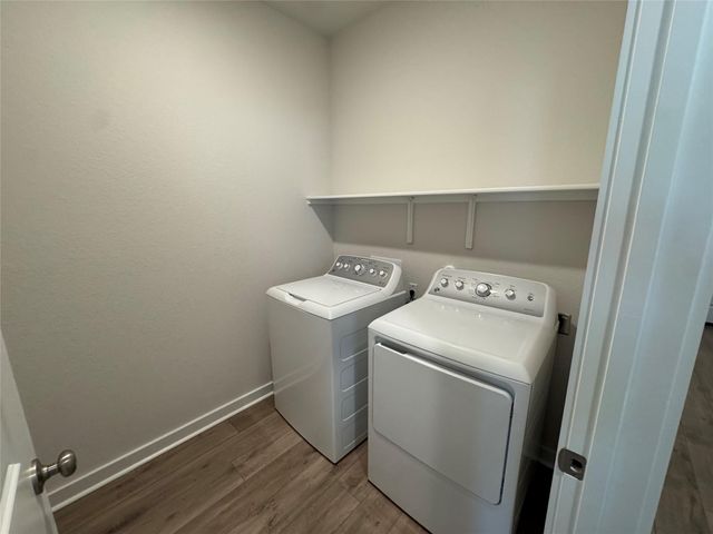 104 Corn LN, Hutto, TX 78634