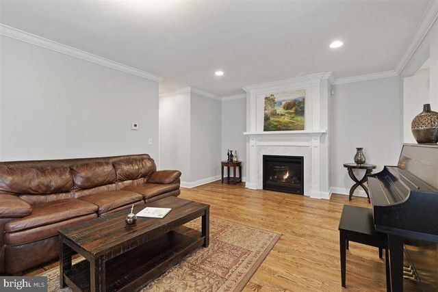 53 AIKEN AVE, Princeton, NJ 08540