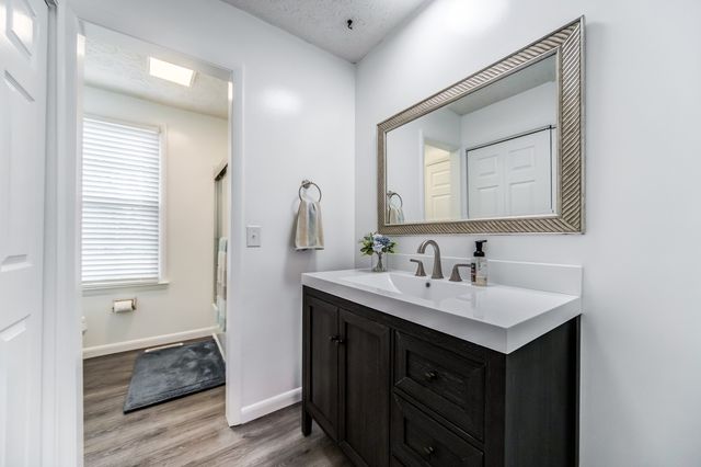 416 Wadebrook Dr, Gallatin, TN 37066