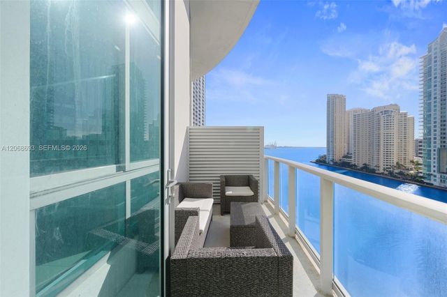 300 S Biscayne Boulevard L-1214, Miami, FL 33131