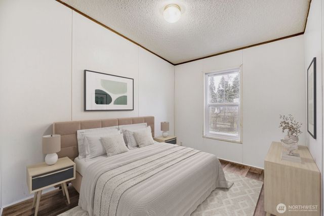 28320 13th Avenue E, Roy, WA 98580