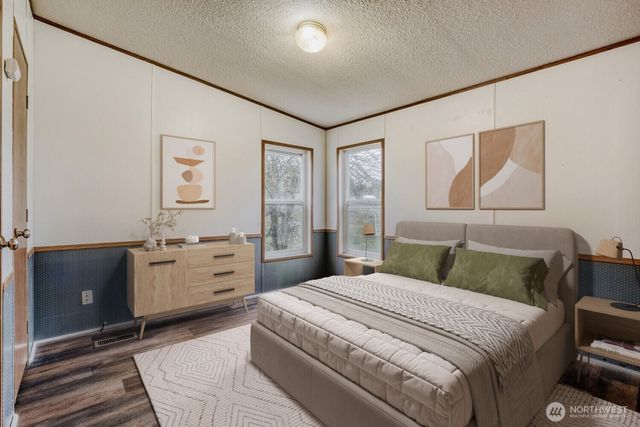 28320 13th Avenue E, Roy, WA 98580