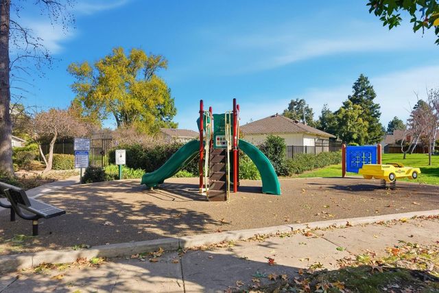 20012 Northcrest Square, Cupertino, CA 95014