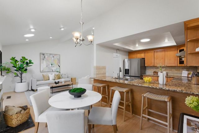 20012 Northcrest Square, Cupertino, CA 95014