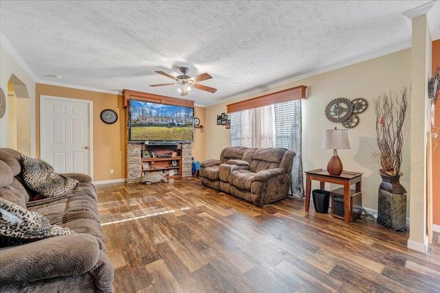 506 Wysong Mill RD, Hardy, VA 24101