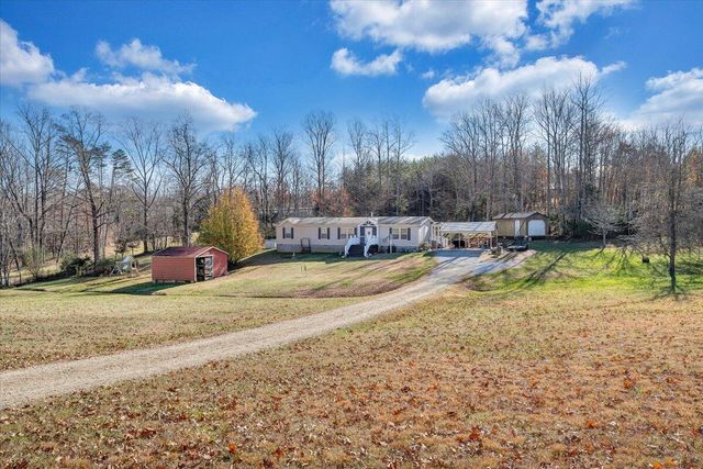 506 Wysong Mill RD, Hardy, VA 24101