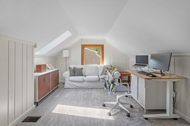 3131 Rhode Island Avenue S, Saint Louis Park, MN 55426