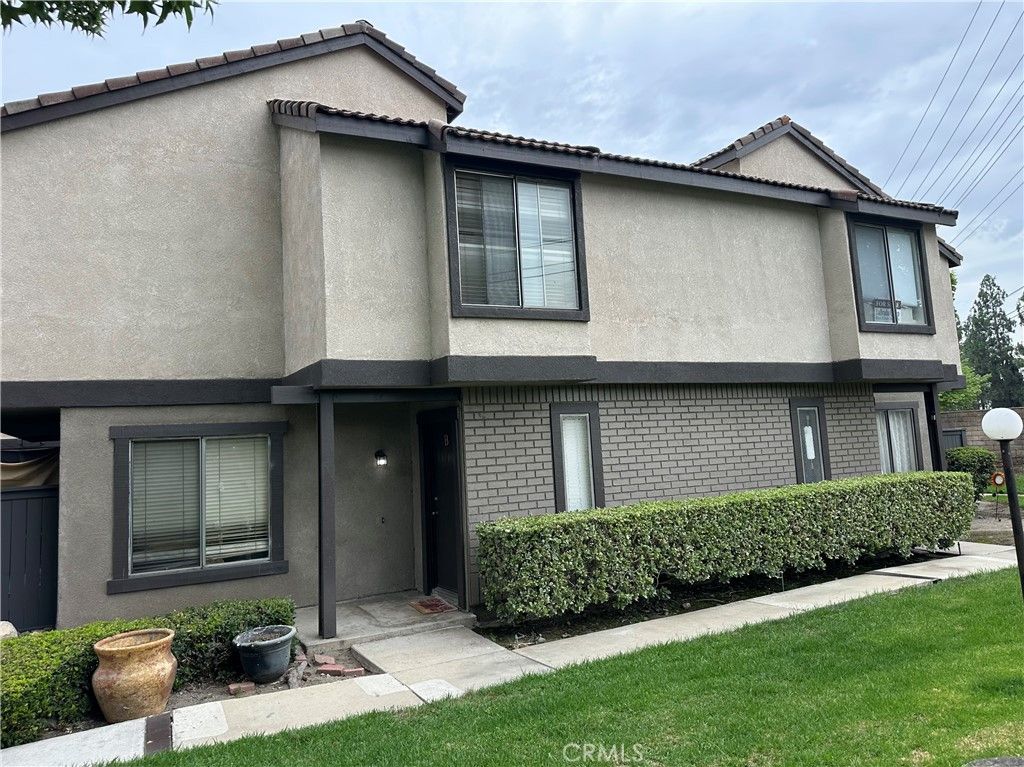 1806 N Vineyard, Ontario, CA 91764 — exterior