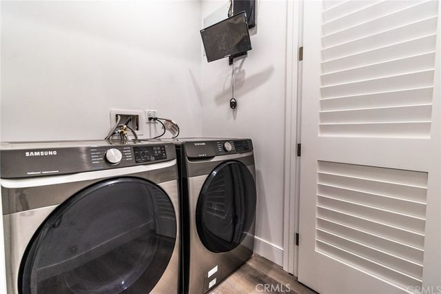 2150 S West View, Los Angeles, CA 90016