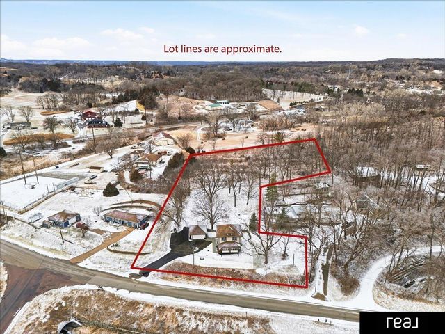 19378 Mudhollow Road, Council Bluffs, IA 51503