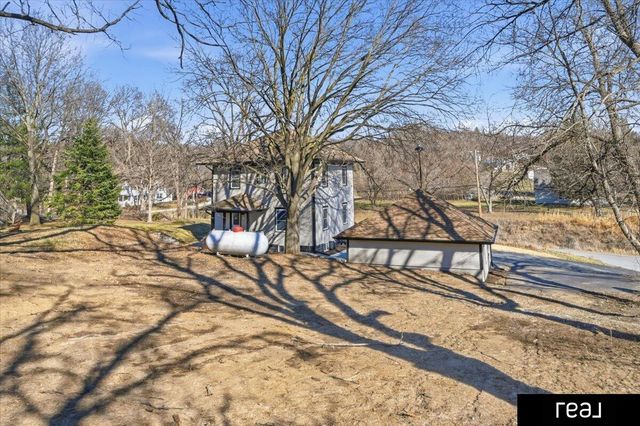 19378 Mudhollow Road, Council Bluffs, IA 51503