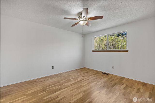 9313 112th Street Ct SW, Lakewood, WA 98498