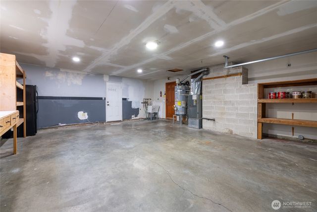 9313 112th Street Ct SW, Lakewood, WA 98498