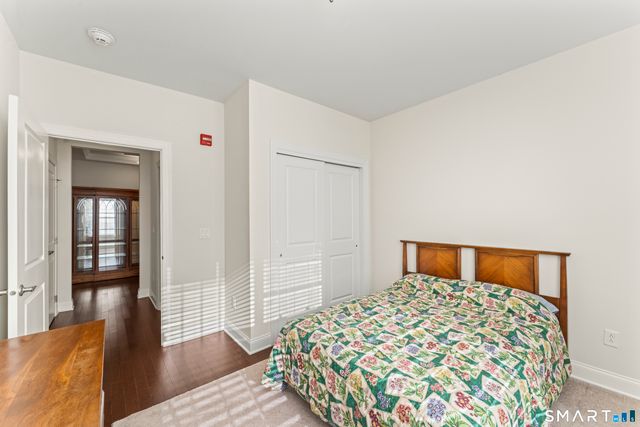 1211 Brookside Court 1211, Newtown, CT 06470