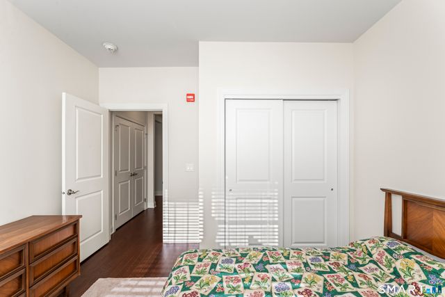 1211 Brookside Court 1211, Newtown, CT 06470