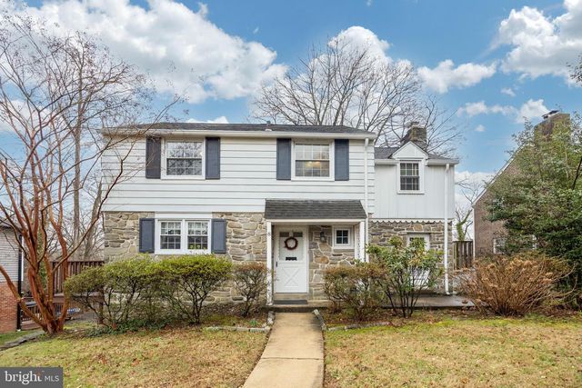 8 PILGRIM LN, Drexel Hill, PA 19026