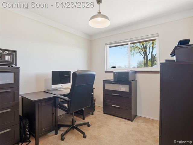 33143 Vista Way, Fraser, MI 48026