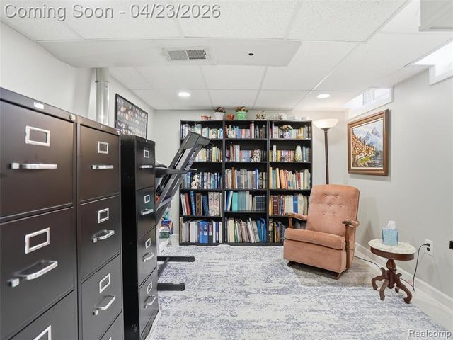 33143 Vista Way, Fraser, MI 48026