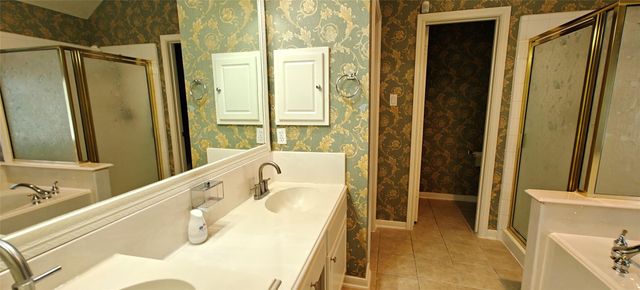 10203 Ripple Lake Drive, Houston, TX 77065