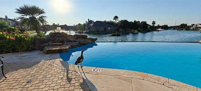 10203 Ripple Lake Drive, Houston, TX 77065