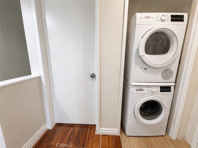 15051 Chatsworth St, San Fernando, CA 91345
