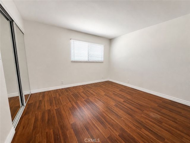 15051 Chatsworth St, San Fernando, CA 91345