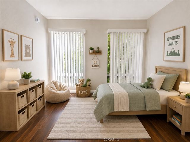 15051 Chatsworth St, San Fernando, CA 91345