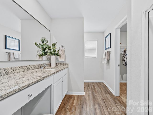 8128 Derby Woods Lane, Charlotte, NC 28214