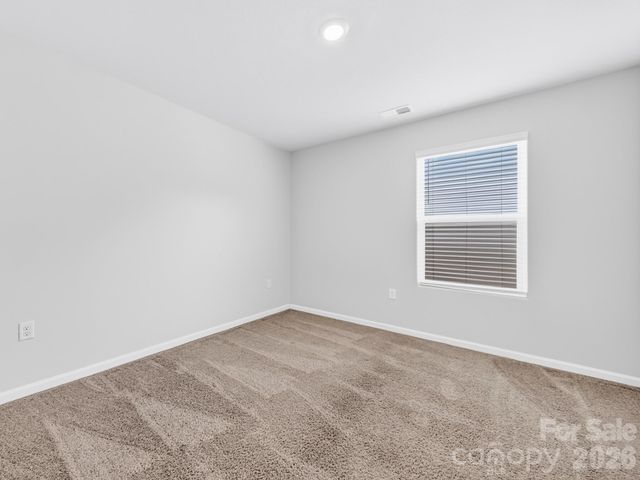 8128 Derby Woods Lane, Charlotte, NC 28214